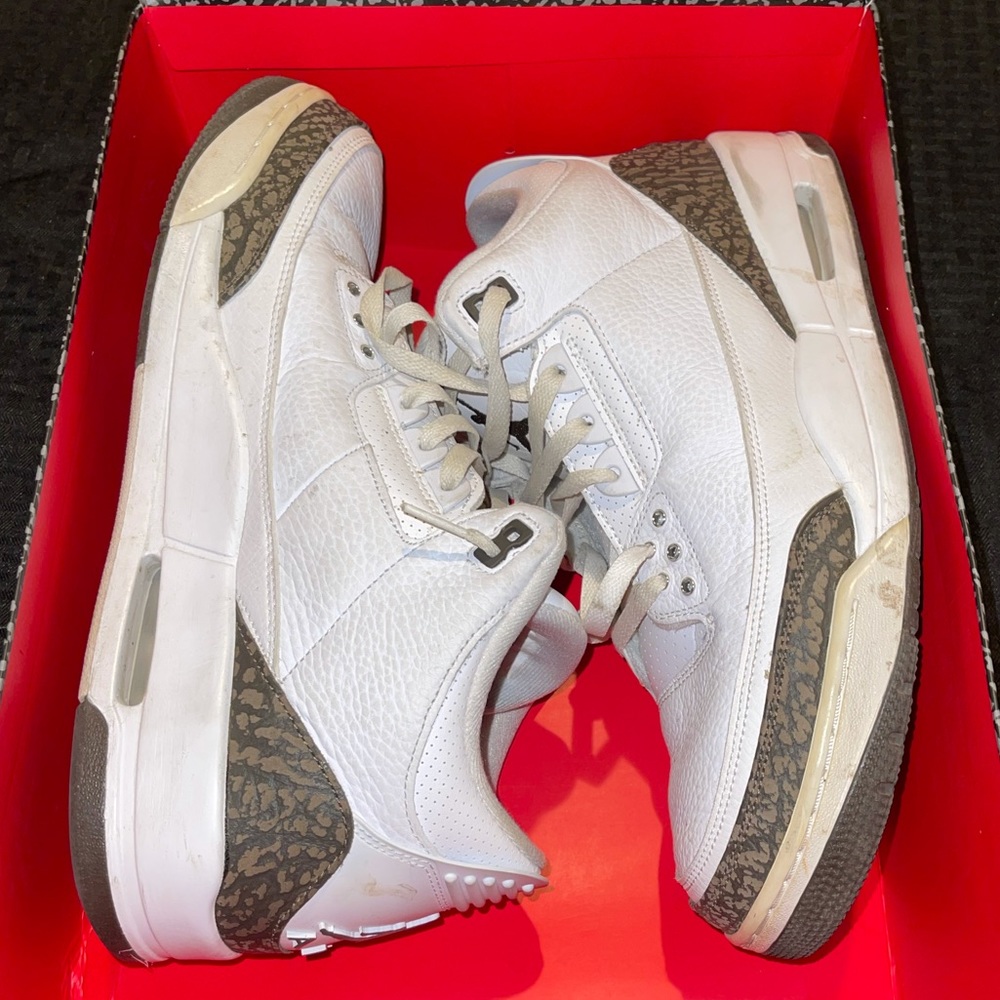 Air Jordan 3 Retro